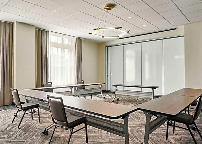 Hyatt House Medical/university District Hotel Chicago